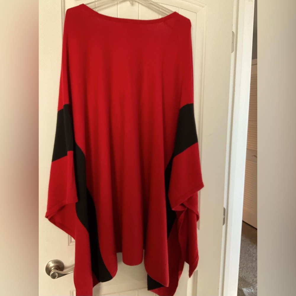 MICHAEL KORS PONCHO L/XL - Picture 3 of 9
